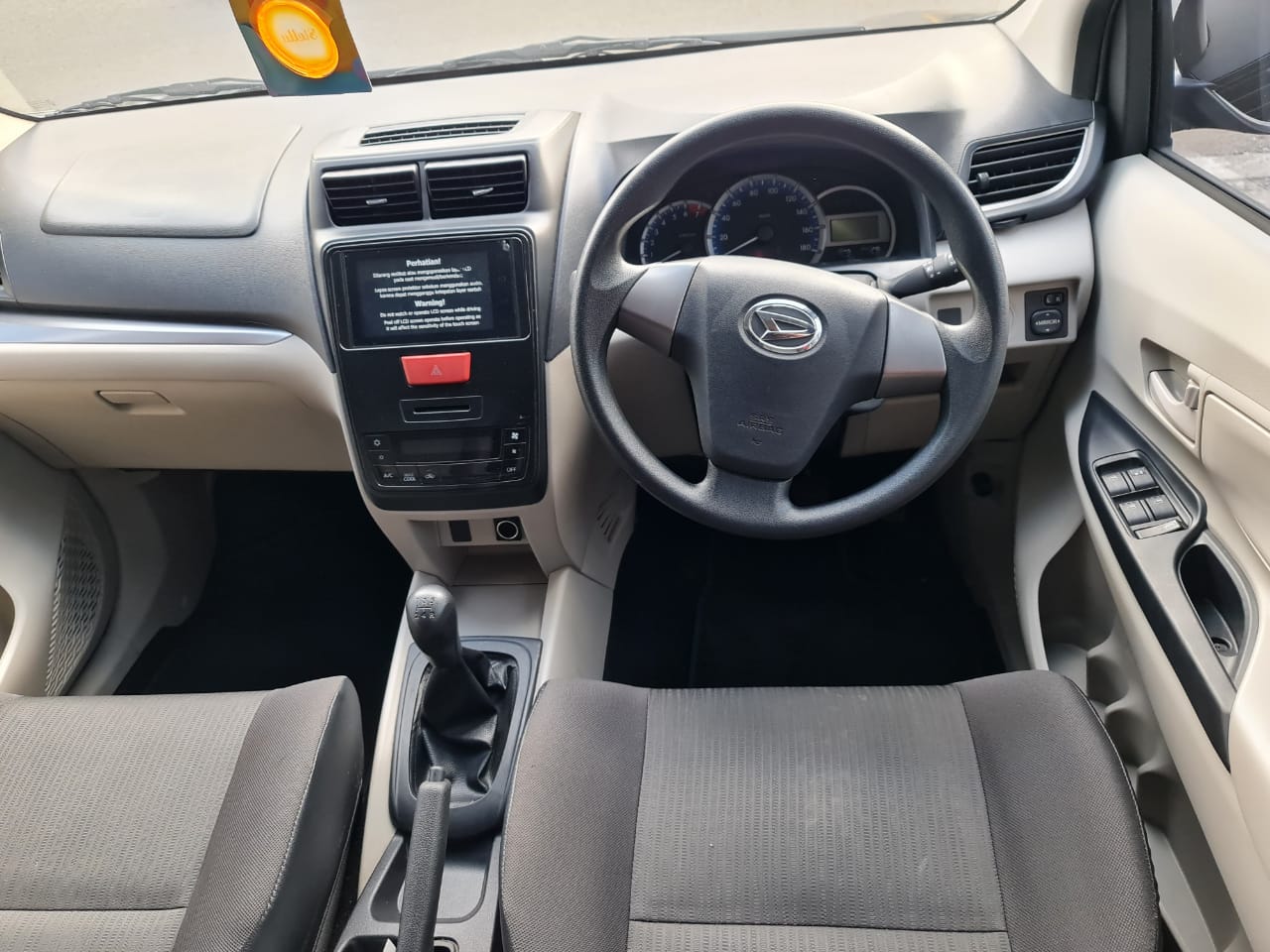 Daihatsu Xenia X 1.3cc Manual Tahun 2019 Tangan pertama Kondisi Mulus sekali 4