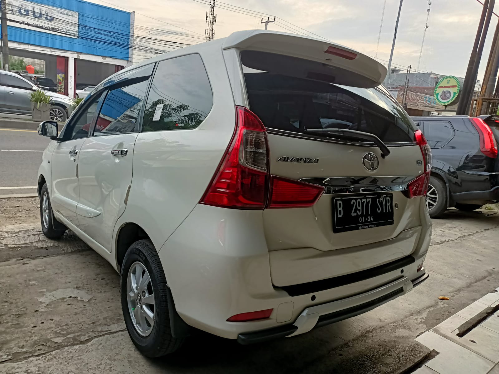 Toyota Avanza G Manual Tahun 2018 pemakaian 2019 3