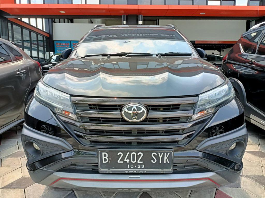 Toyota Rush TRD Matic Tahun 2018 Warna Hitam metalik kondisi Mulus Terawat DI JAMIN BAGUS  