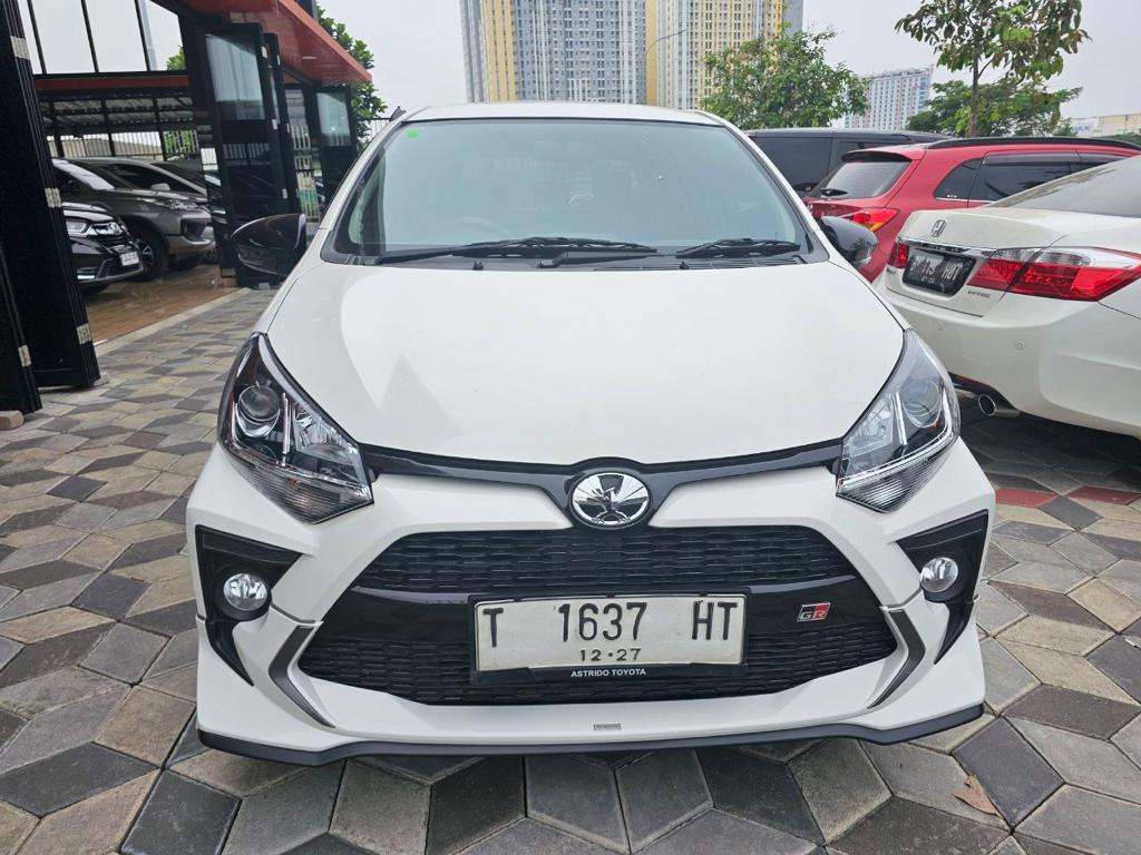 Toyota Agya 1.2 GR Manual Tahun 2022 warna Putih metalik kondisi Mulus Terawat DI JAMIN BAGUS