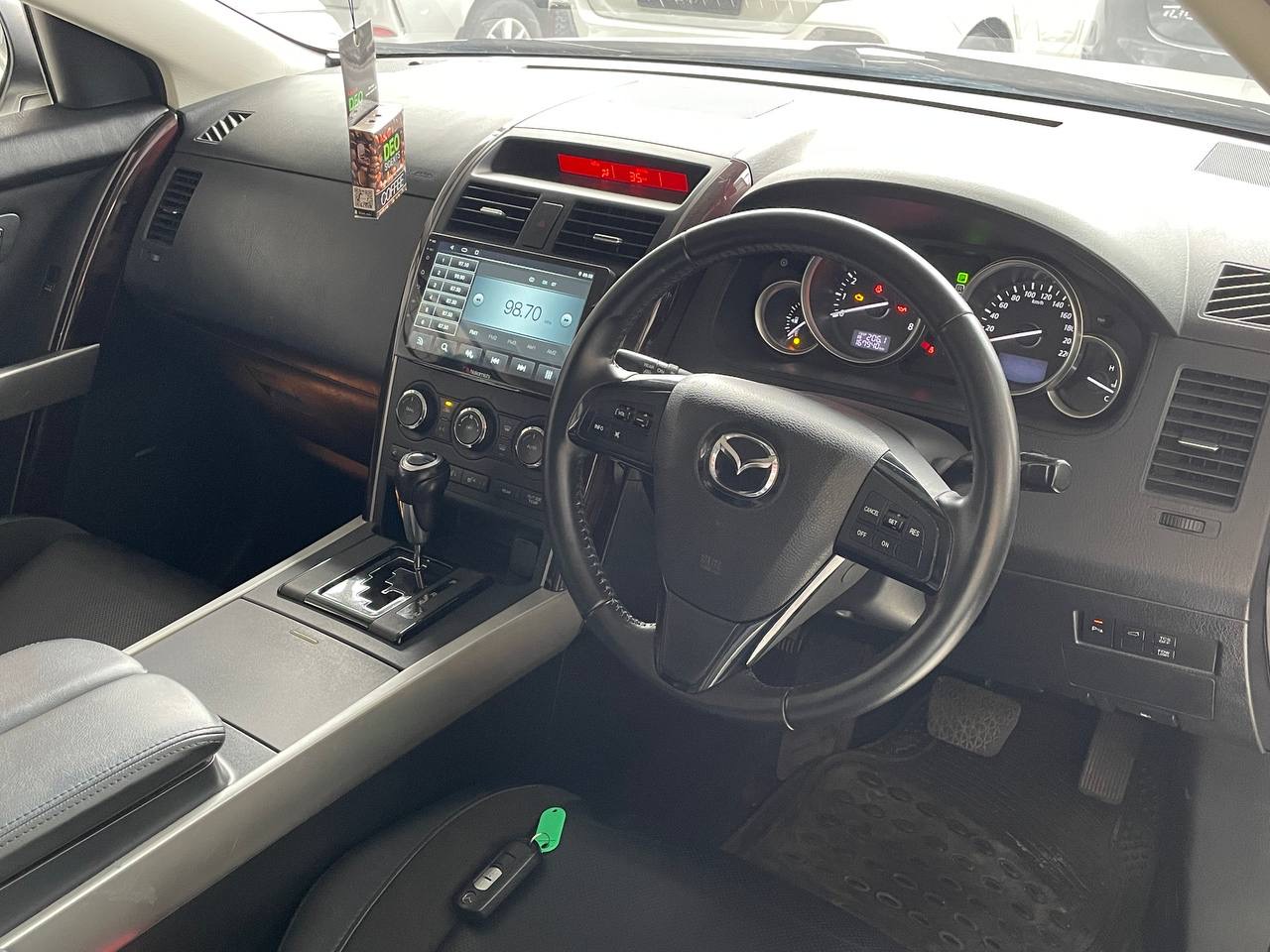 Mazda CX9 AWD Matic Tahun 2013 Kondisi Mulus Terawat Istimewa 2