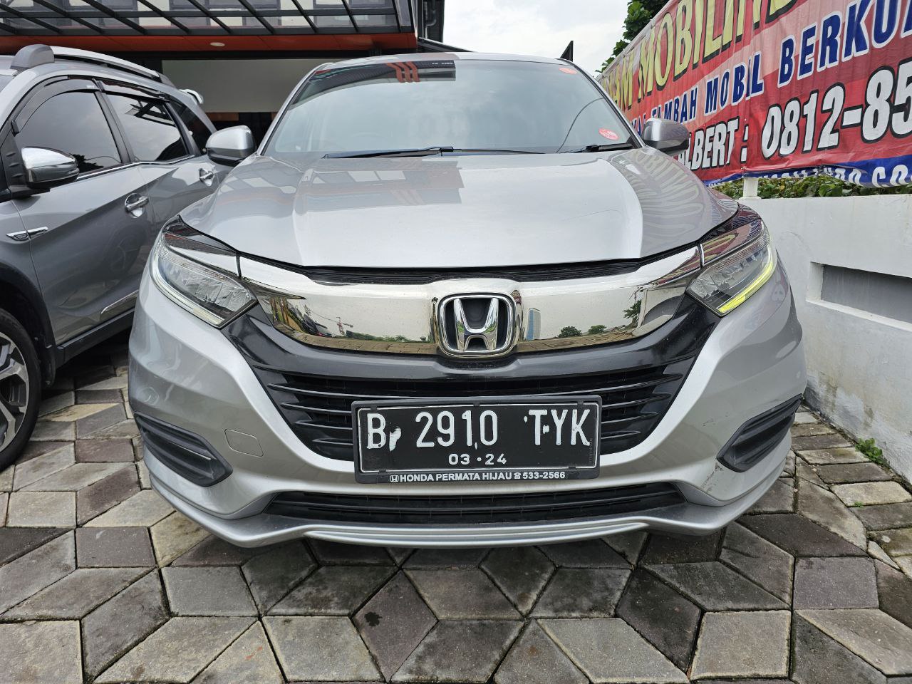Honda HRV Prestige tahun 2019 kondisi mulus terawat istimewa