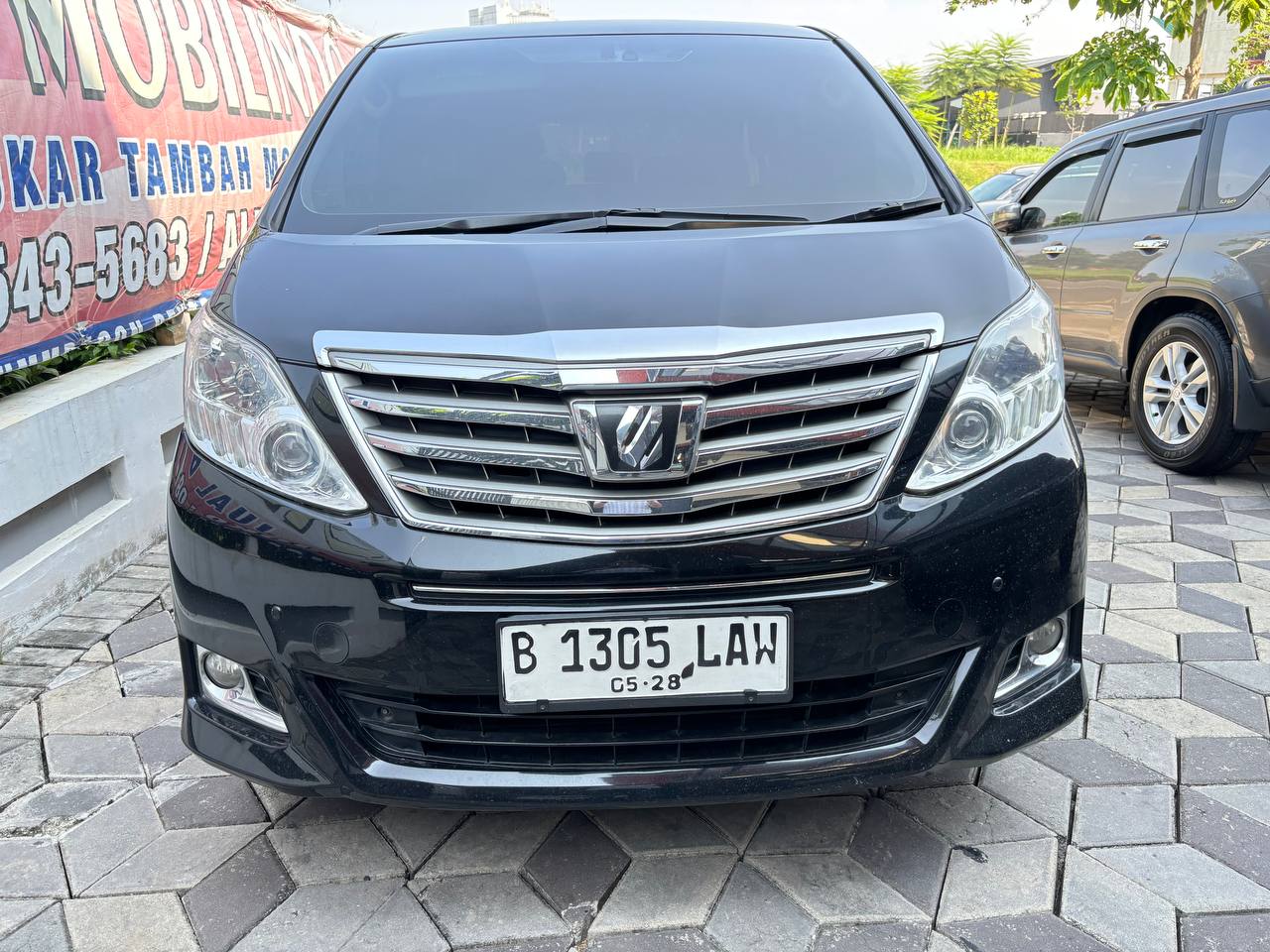 Toyota Alphard 3.5 Matic Tahun 2012 Kondisi Mulus Terawat Istimewa