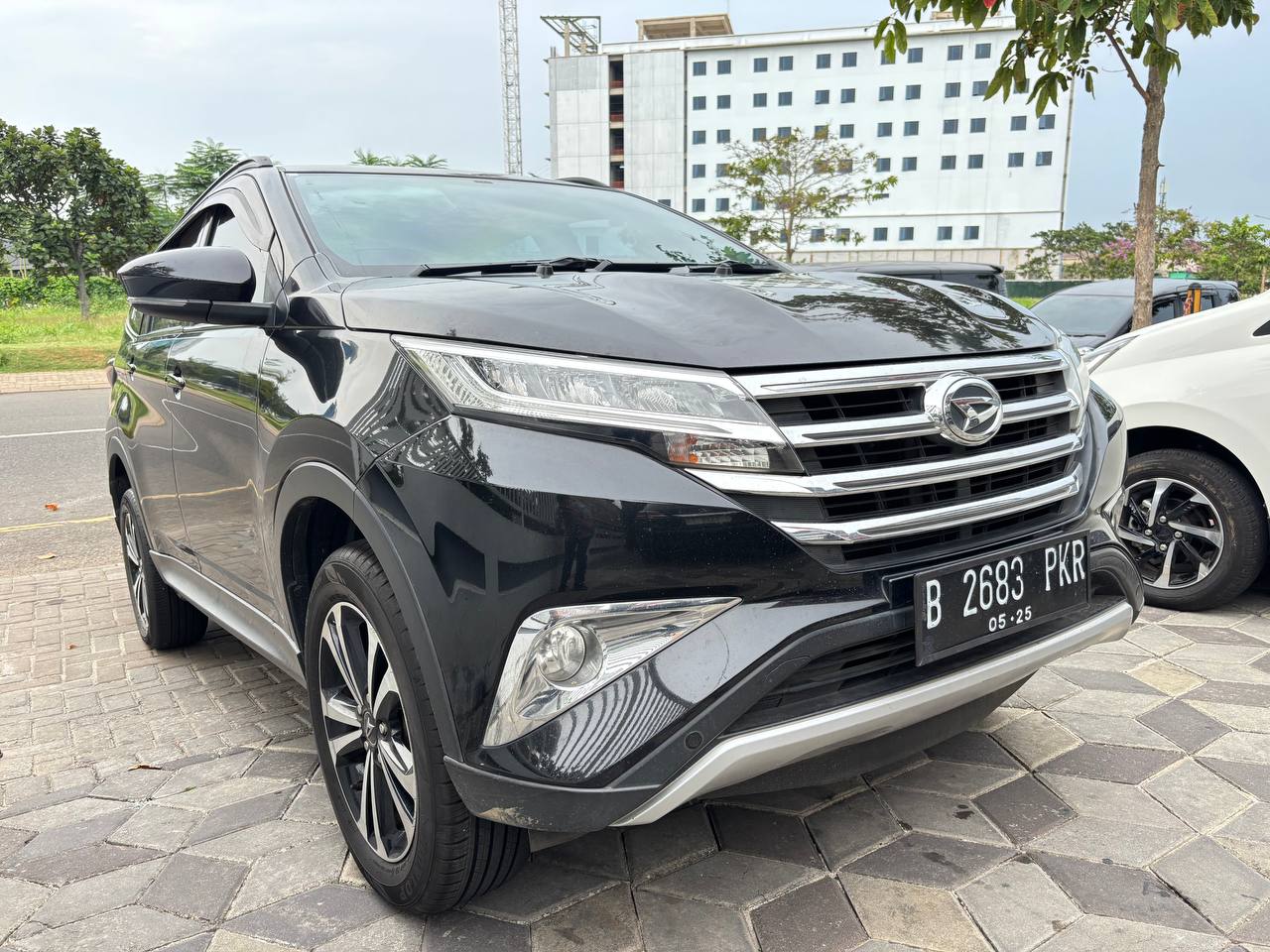 Daihatsu Terios R Matic Tahun 2020 Kondisi mulus Terawat Istimewa