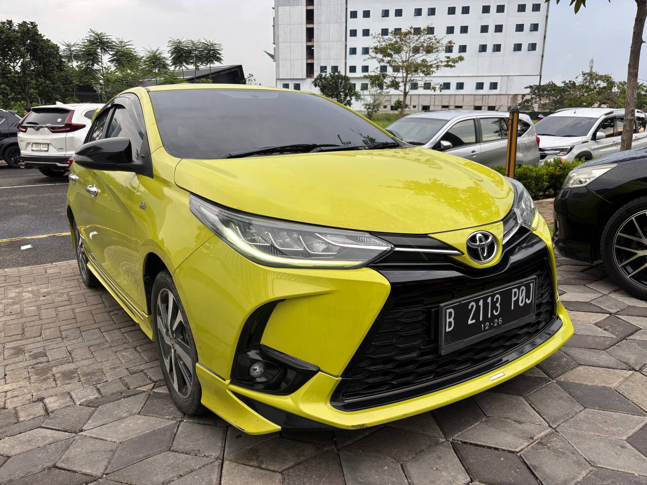 Toyota yaris TRD Matic Tahun 2021 Kondisi Mulus Terawat Istimewa