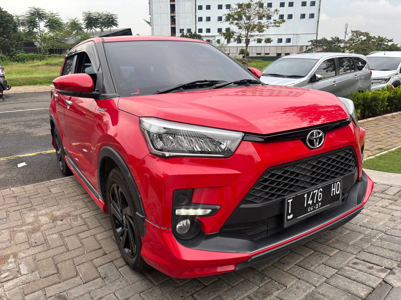 Toyota Raize GR Sport Matic Tahun 2022 Kondisi Mulus Terawat Istimewa