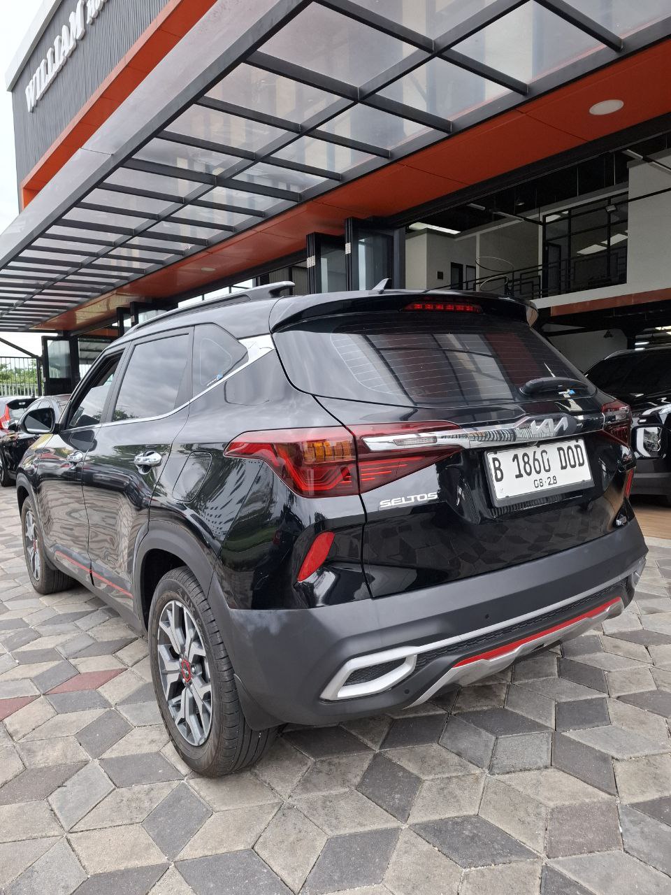 Kia seltos GT Line 1.4 Matic 2023 NIK 2022 Kondisi Mulus Terawat Istimewa 5